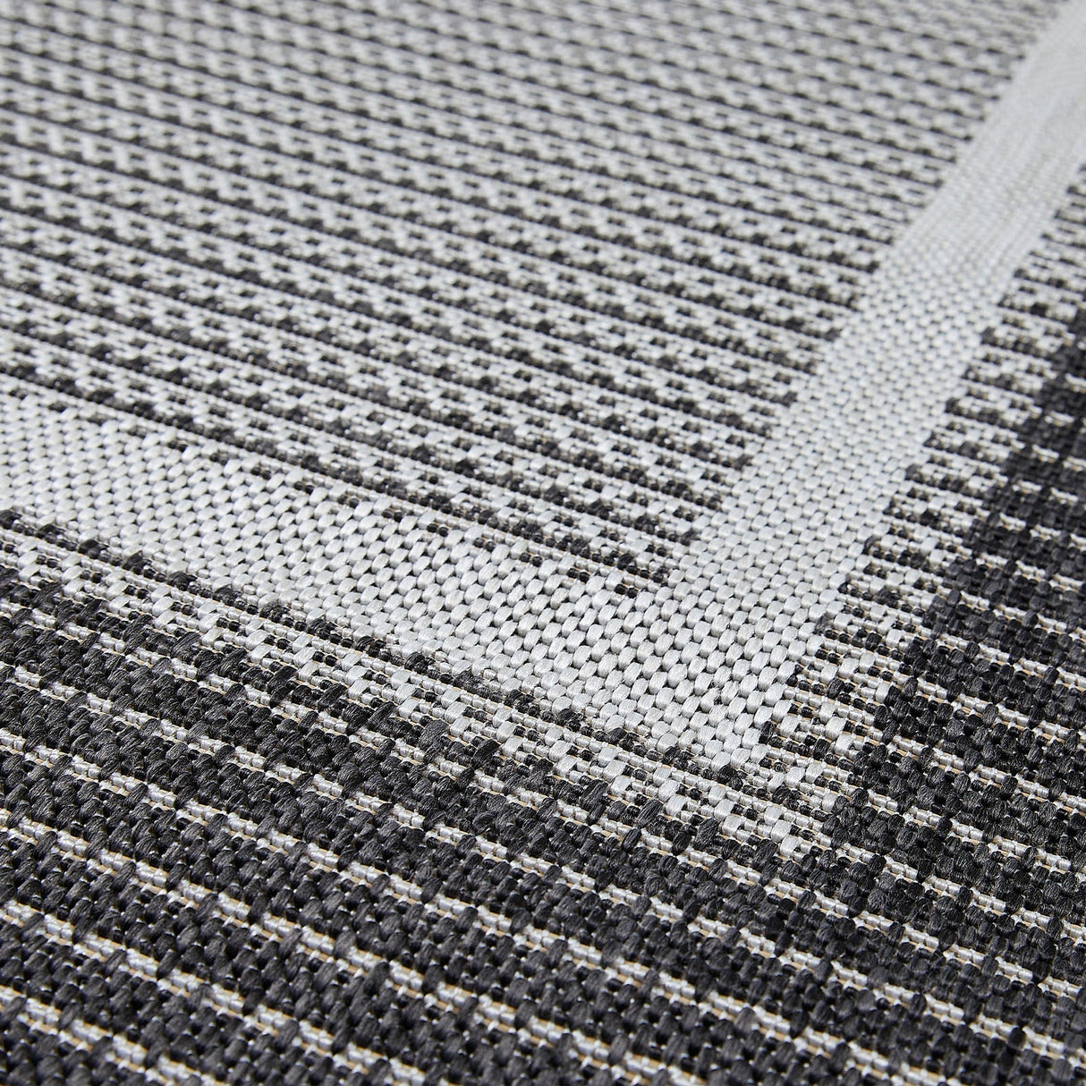 Outdoorteppich FRAME | Anthrazit