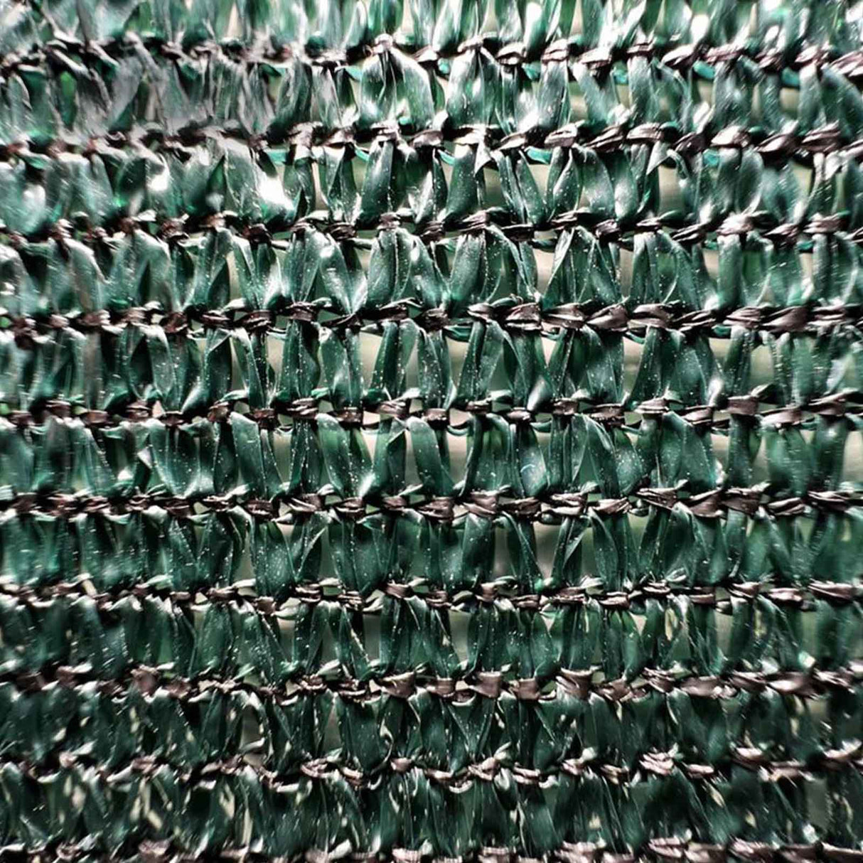 Schattiergewebe SOLIS Nahaufnahme Mattenlager | Dunkelgrün