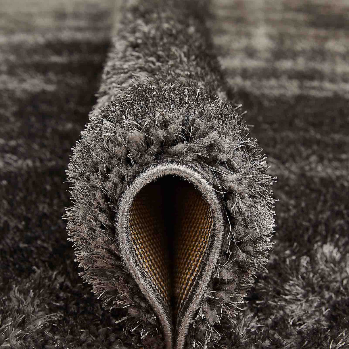 Hochflor-Teppich LYNN Welle Mattenlager | Anthrazit