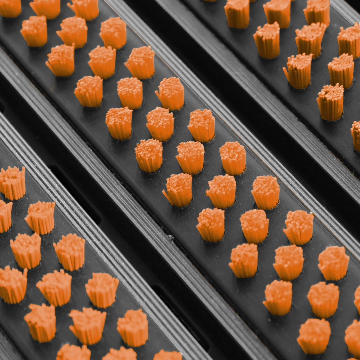 Eingangsmatte ALUFLOW mit Bürsten-Einsatz | Orange