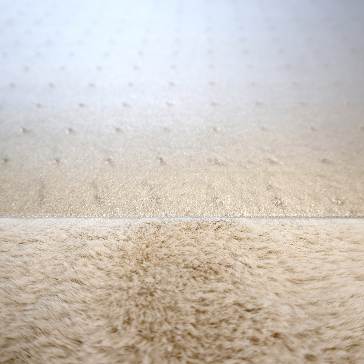 Bodenschutzmatte DURA-MAT - Transparent - Für Teppichböden