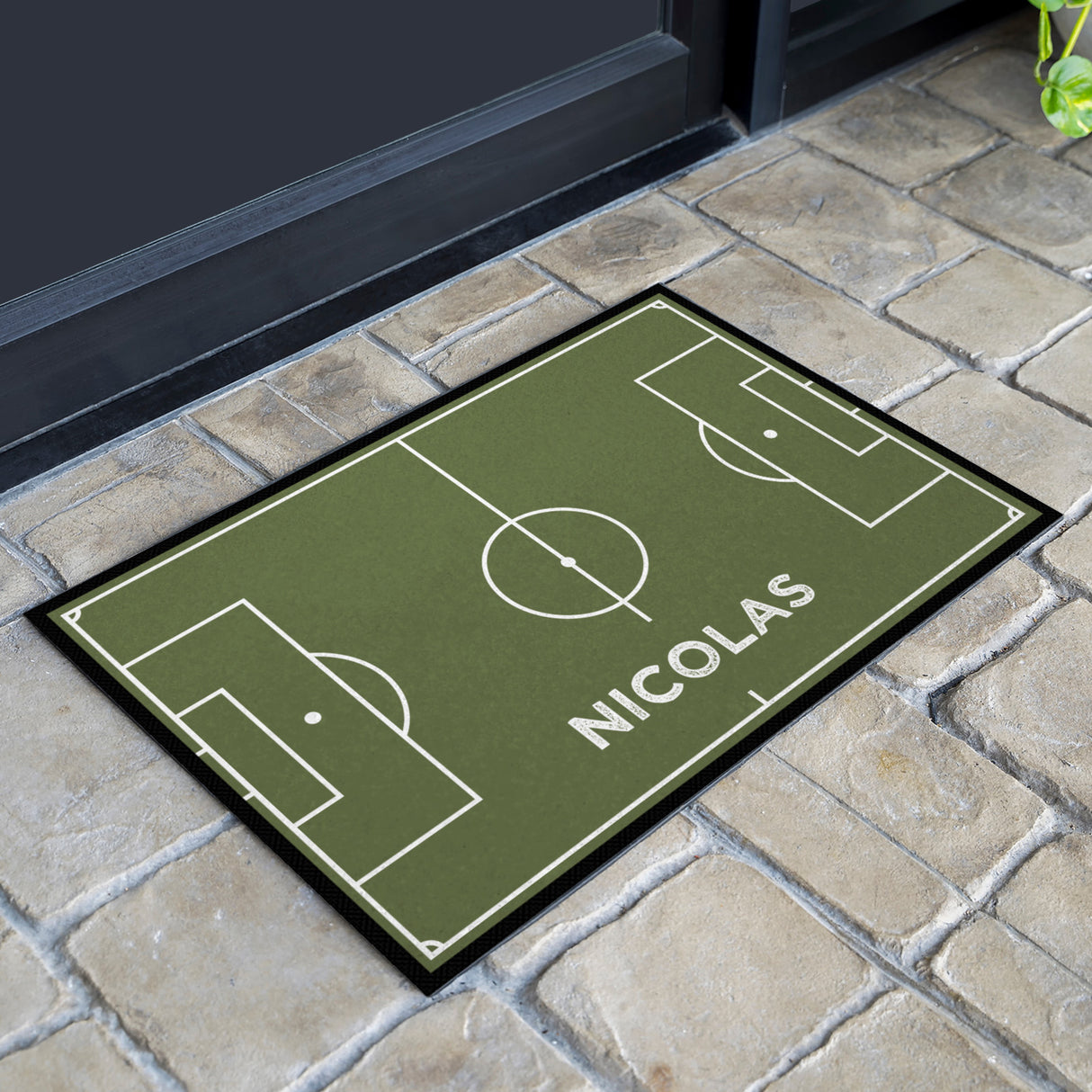 Fußmatte SPORT STYLE - Design "Fußballfeld mit Name" - personalisierbar | Oliv/Weiß