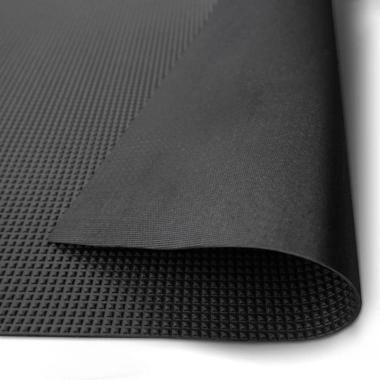 Pyramidenmatte CHEOPS - Antirutschmatte für Kofferraum - Maßanfertigung